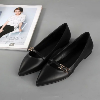 HERMES Shallow mouth flat shoes Women--001